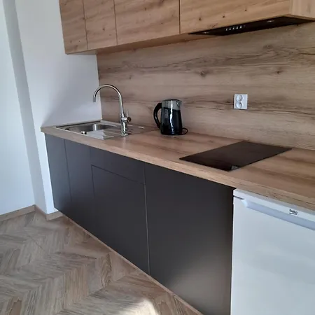 Seesea Apartment *